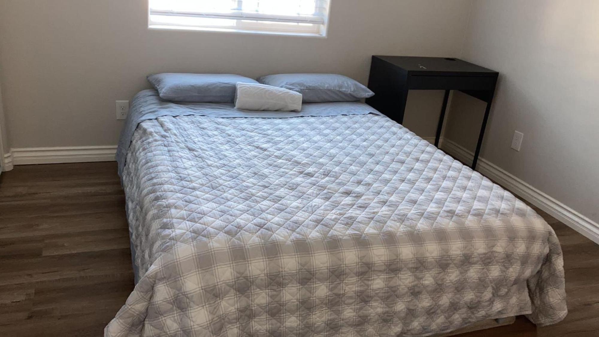 House Downtown Oc Santa Ana Hostel Екстериор снимка